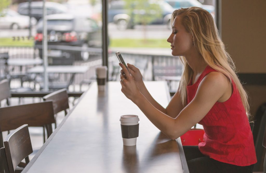 Beste Smartphone Angebote mit Vertrag auf meinegeschichten.de